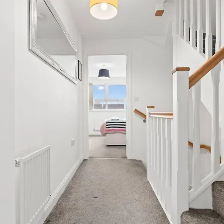 Luxury 5bdr Townhouse Sleeps 11 Bham Cc Parking