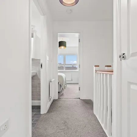 Luxury 5bdr Townhouse Sleeps 11 Bham Cc Parking Holiday home *