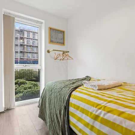 Luxury 5bdr Townhouse Sleeps 11 Bham Cc Parking * Birmingham